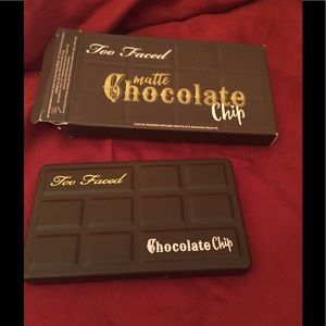 Too Faced Chocolate Chip Eye Shadow