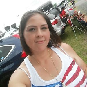 Meet your Posher, Veronica