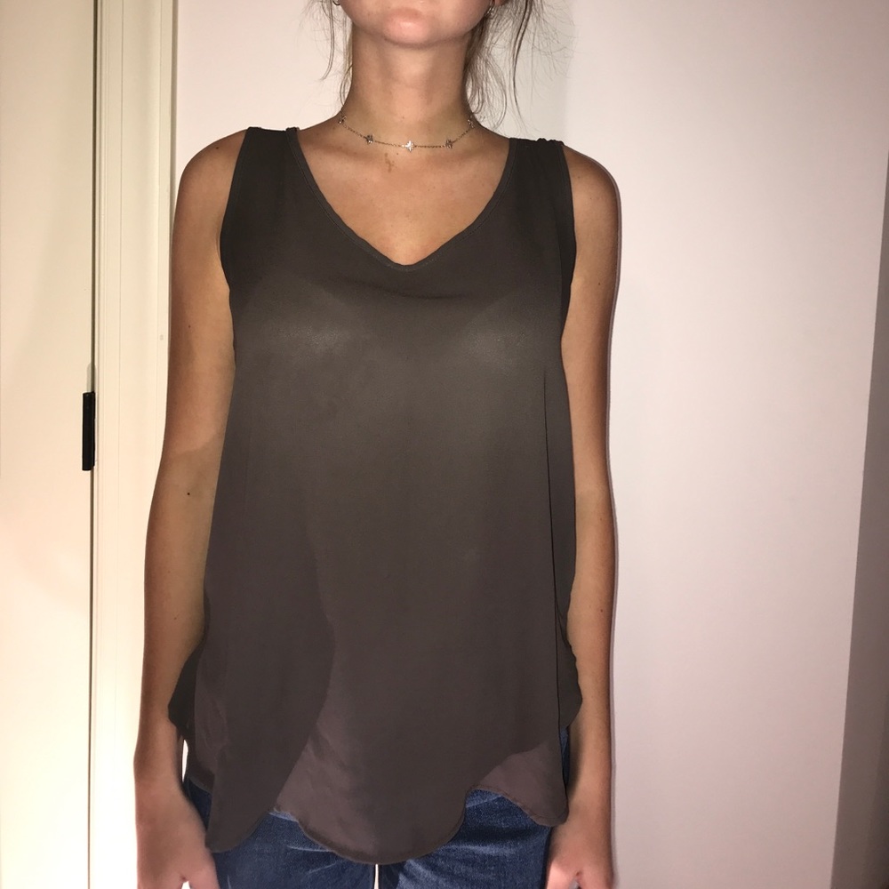 gray tank