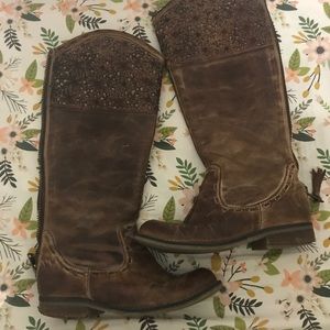 Corral boots