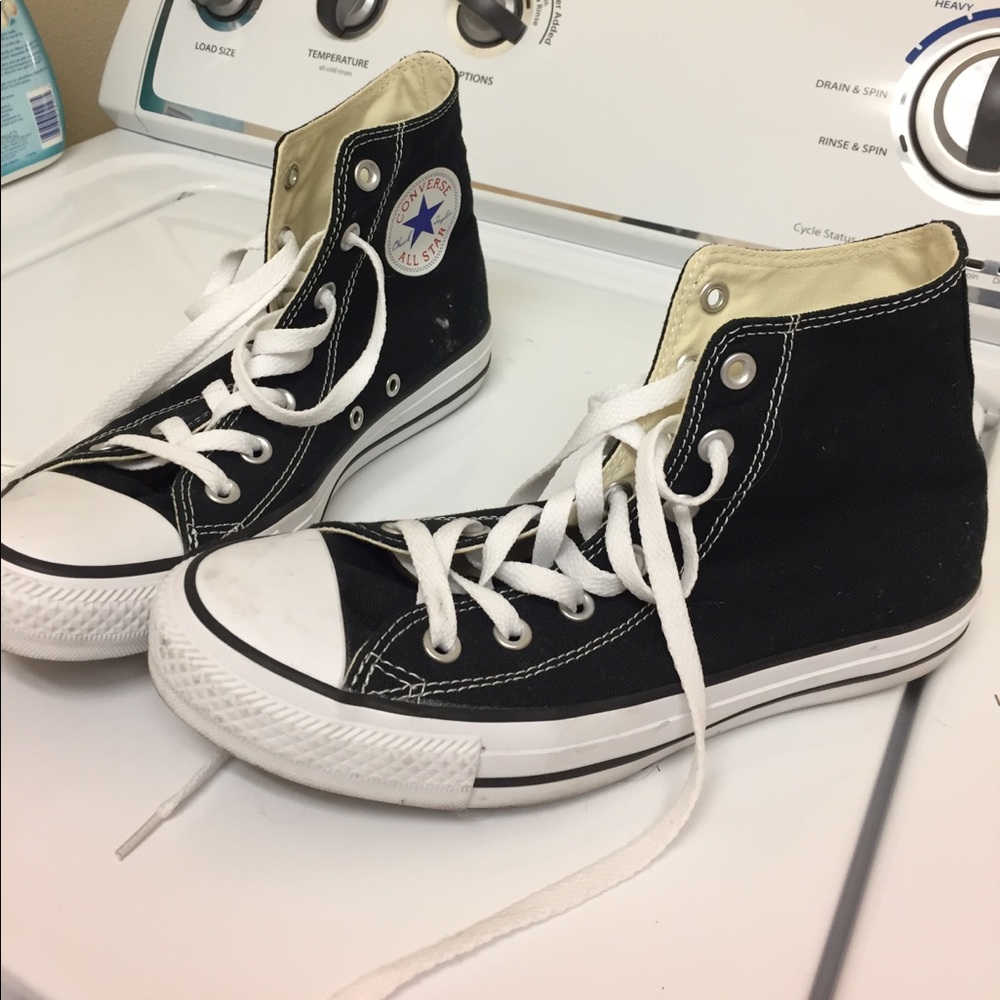 Black & white hi top converse