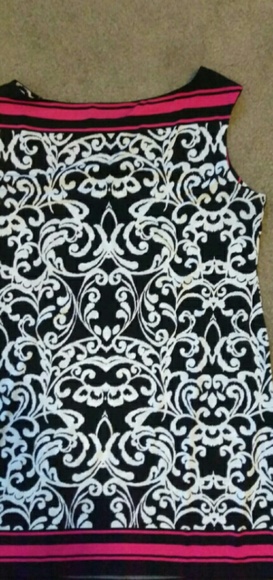 Dress - Picture 3 of 4