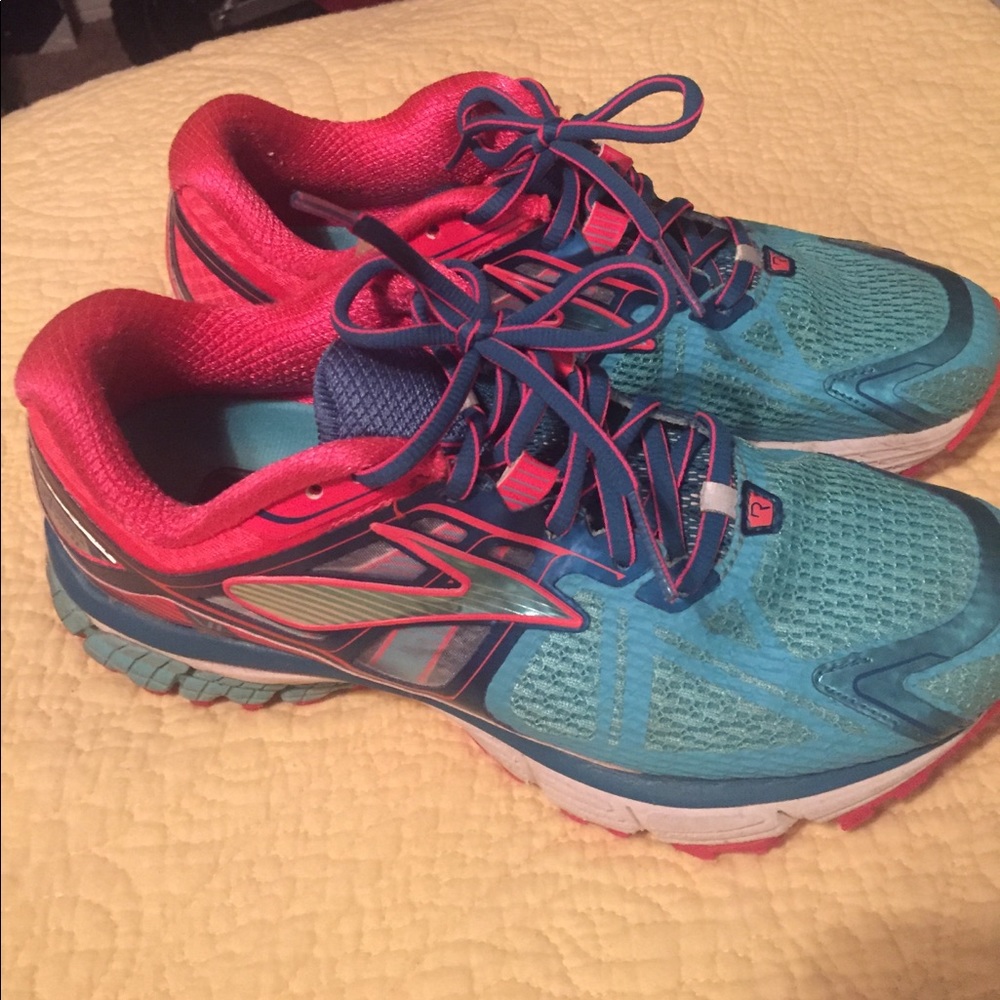 Brooks Ravenna 6