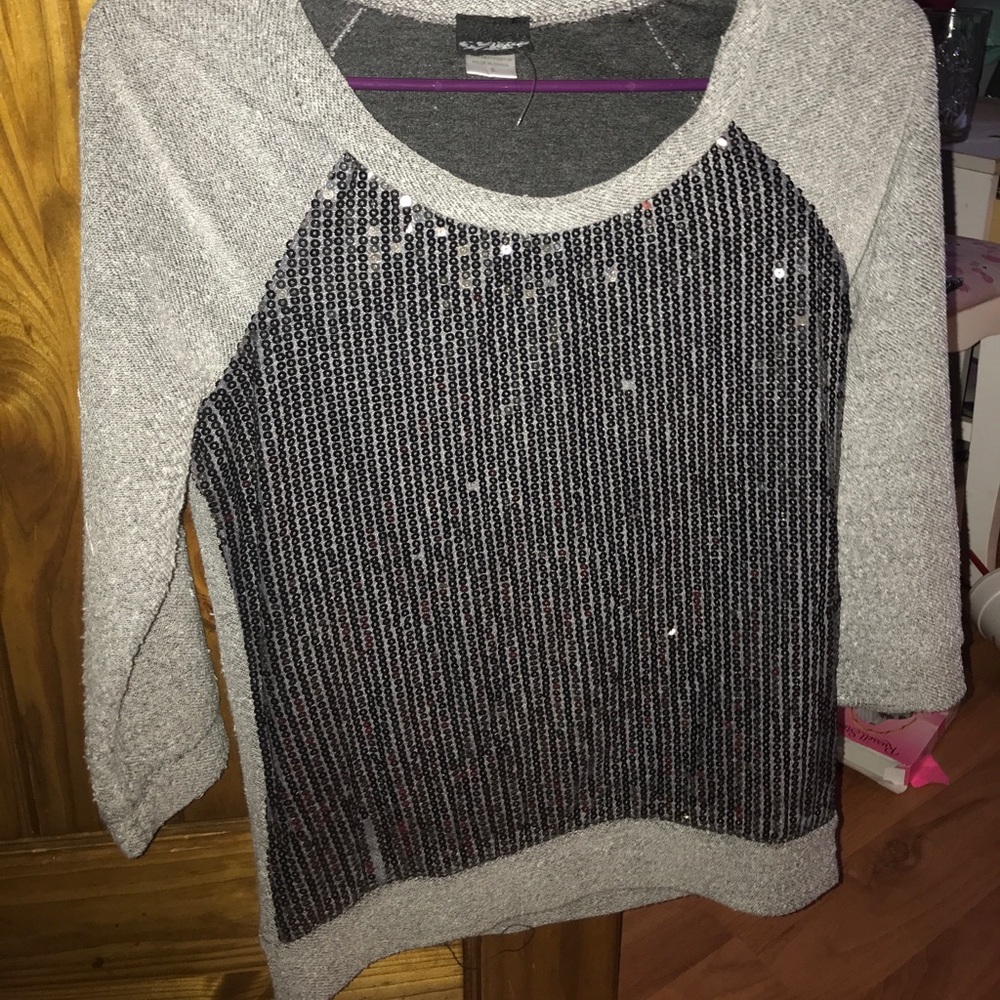 A sparkly day trip shirt