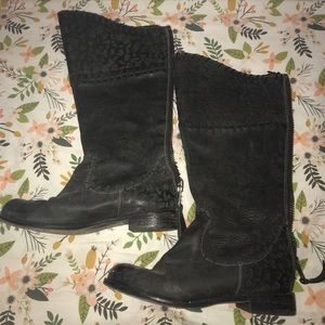 Corral boots from the buckle