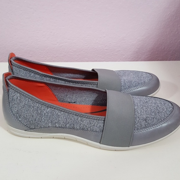 ecco bluma slip on