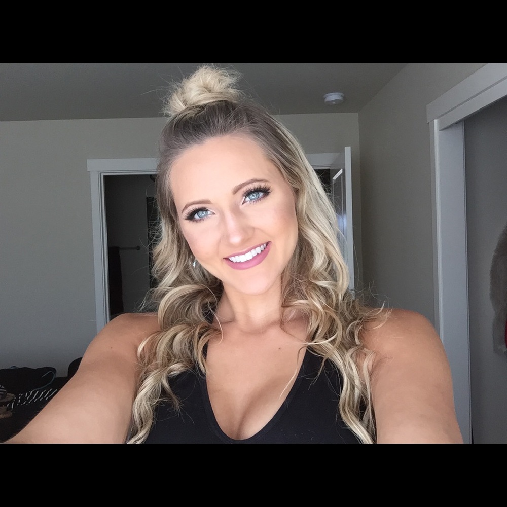 Meet your Posher, Sydney