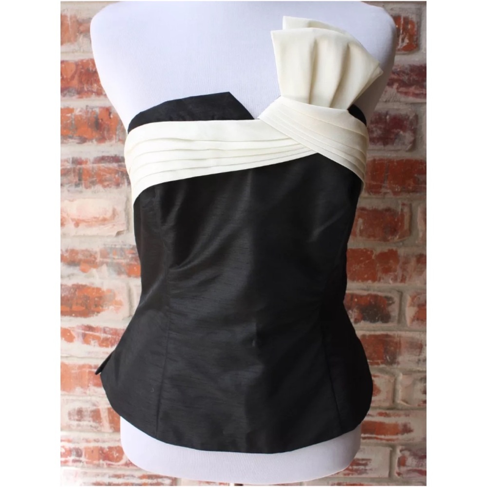 White House Black Market WHBM Sz 2 Top Formal - Picture 1 of 4