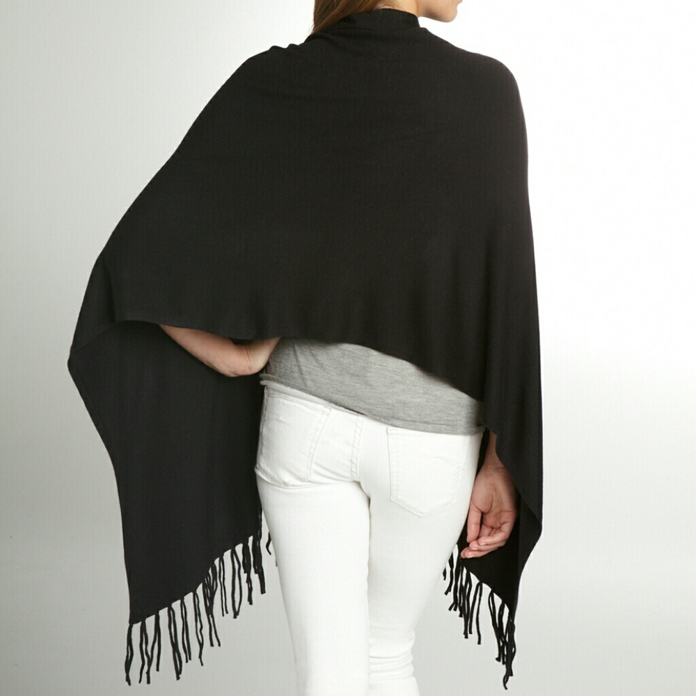 ❤Black Fringe Breastfeeding Shawl