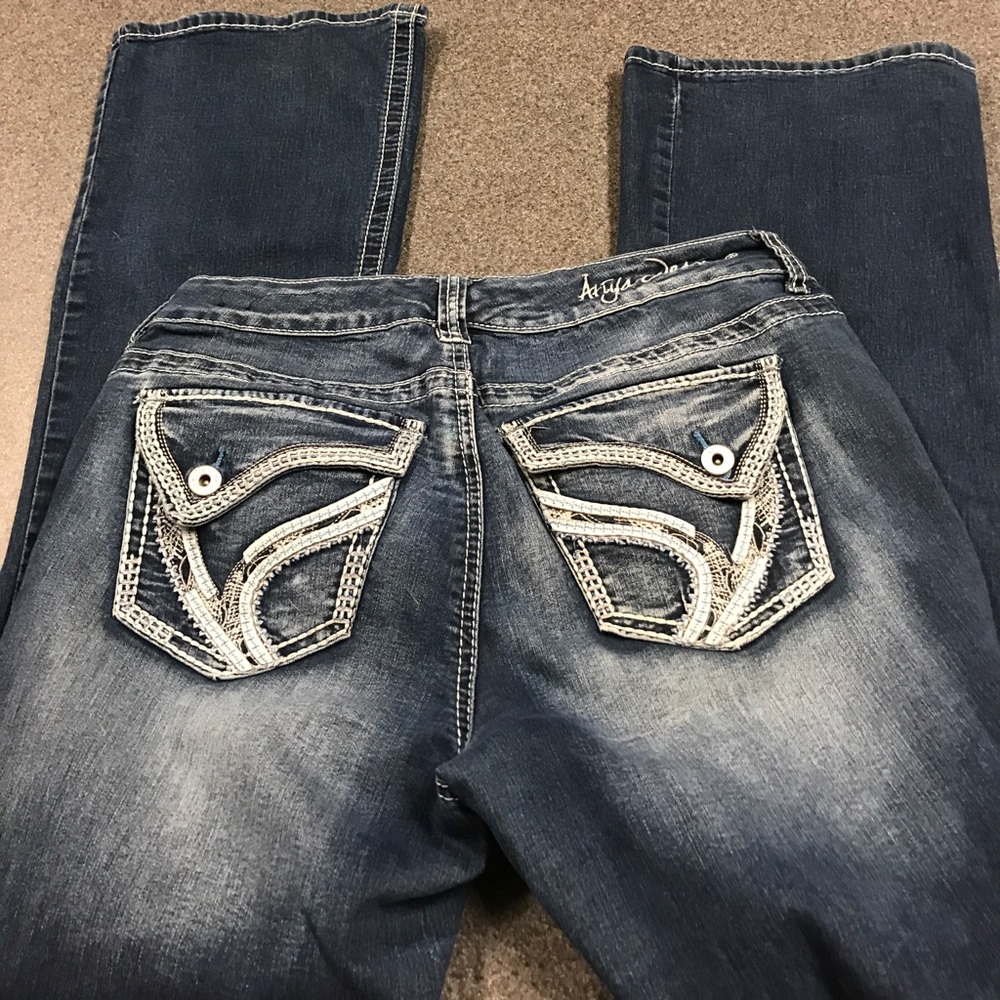 Ariya jeans size 11/12