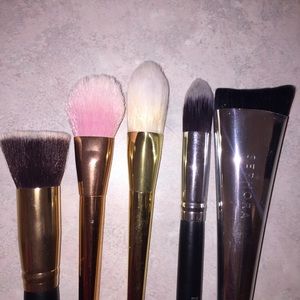 Makeup Brushes