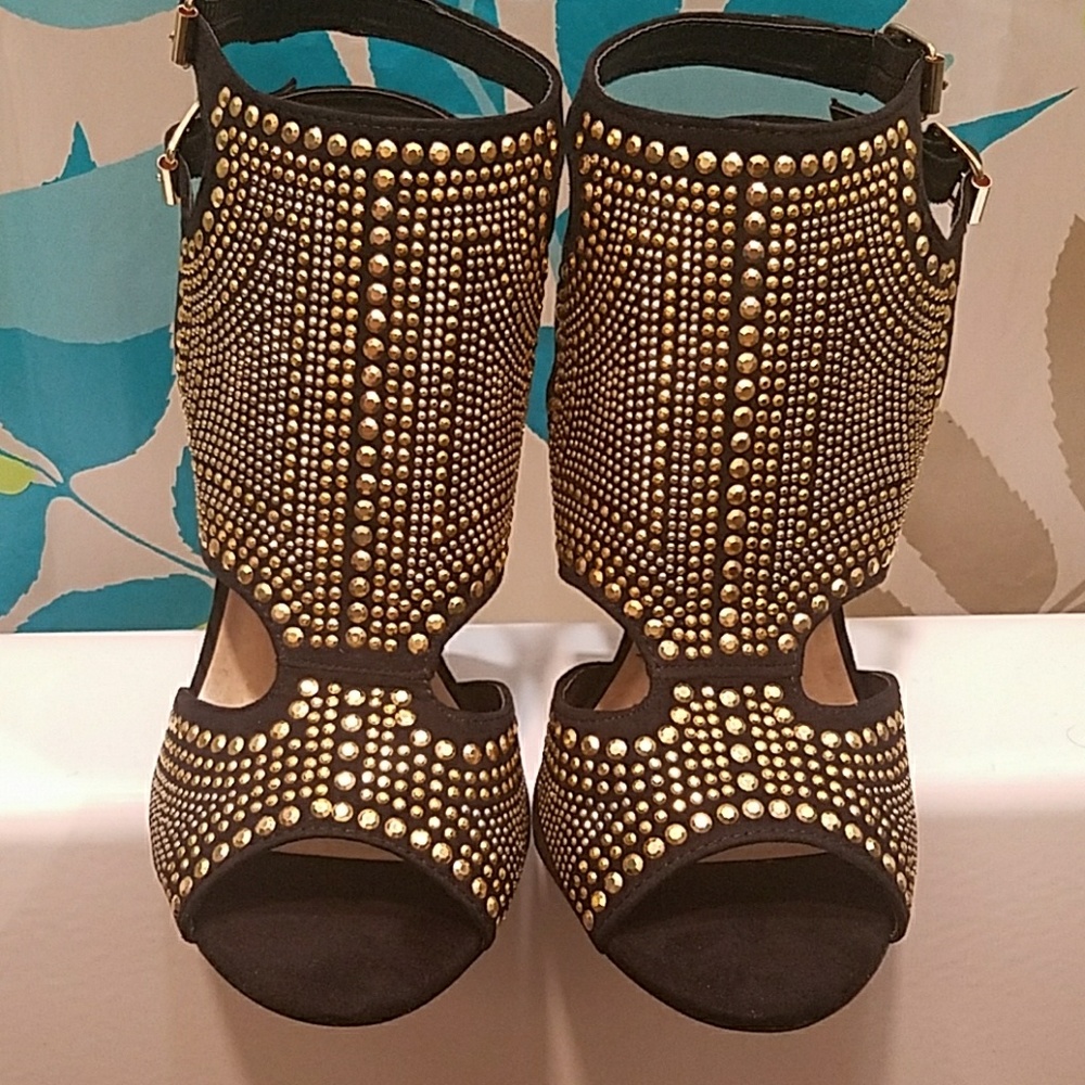 Torrid heels