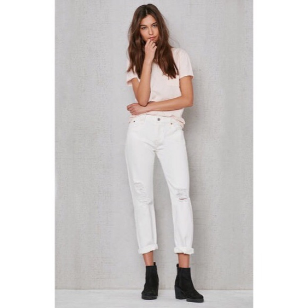 LEVIS NWT White Tumble 501 CT Jeans