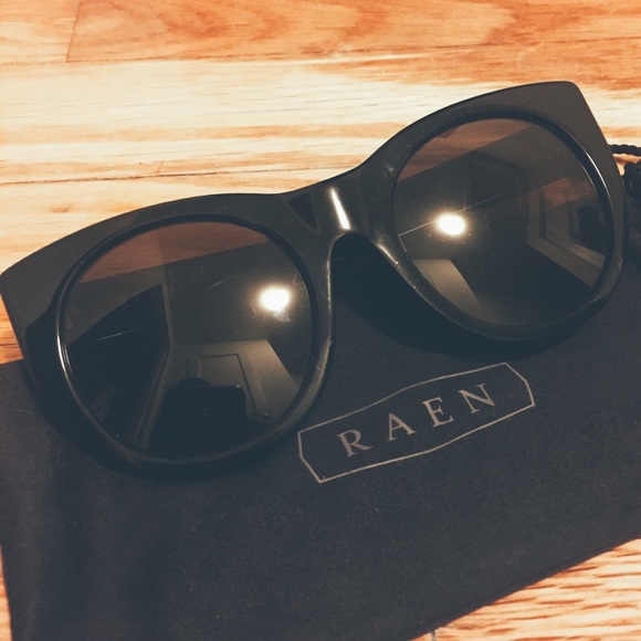 RAEN Accessories - RAEN Oversized Cateye Sunglasses
