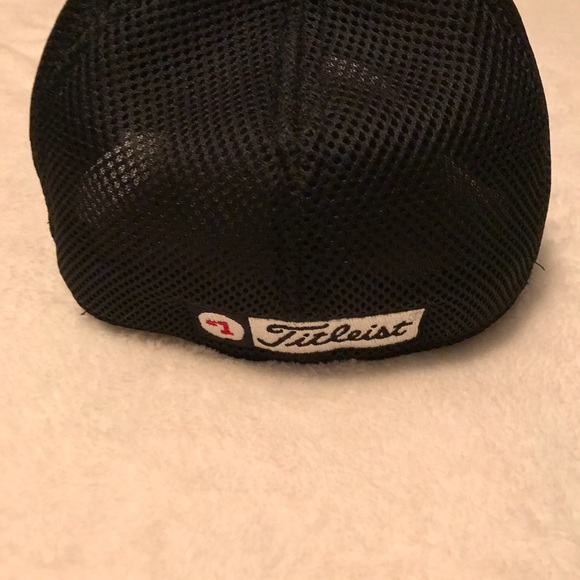 Titleist Fitted Hat Medium/Large - Picture 2 of 4