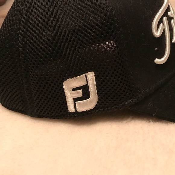 Titleist Fitted Hat Medium/Large - Picture 3 of 4