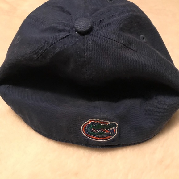 University of Florida Gators Fitted Hat Medium - Picture 2 of 3