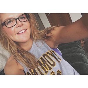 Meet your Posher, Kara