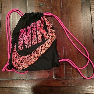 NIKE drawstring bag