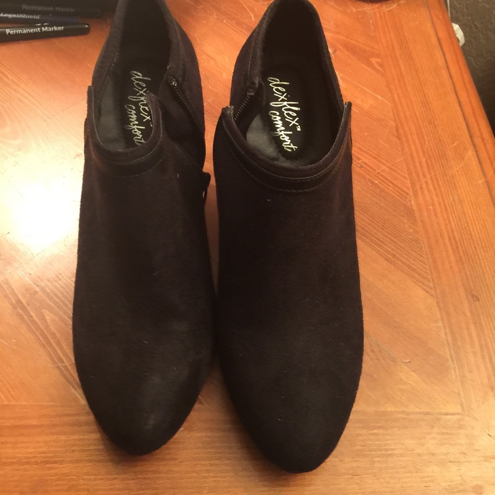 Black ankle boots
