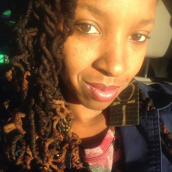 Meet your Posher, ReBelle! - Picture 2 of 3