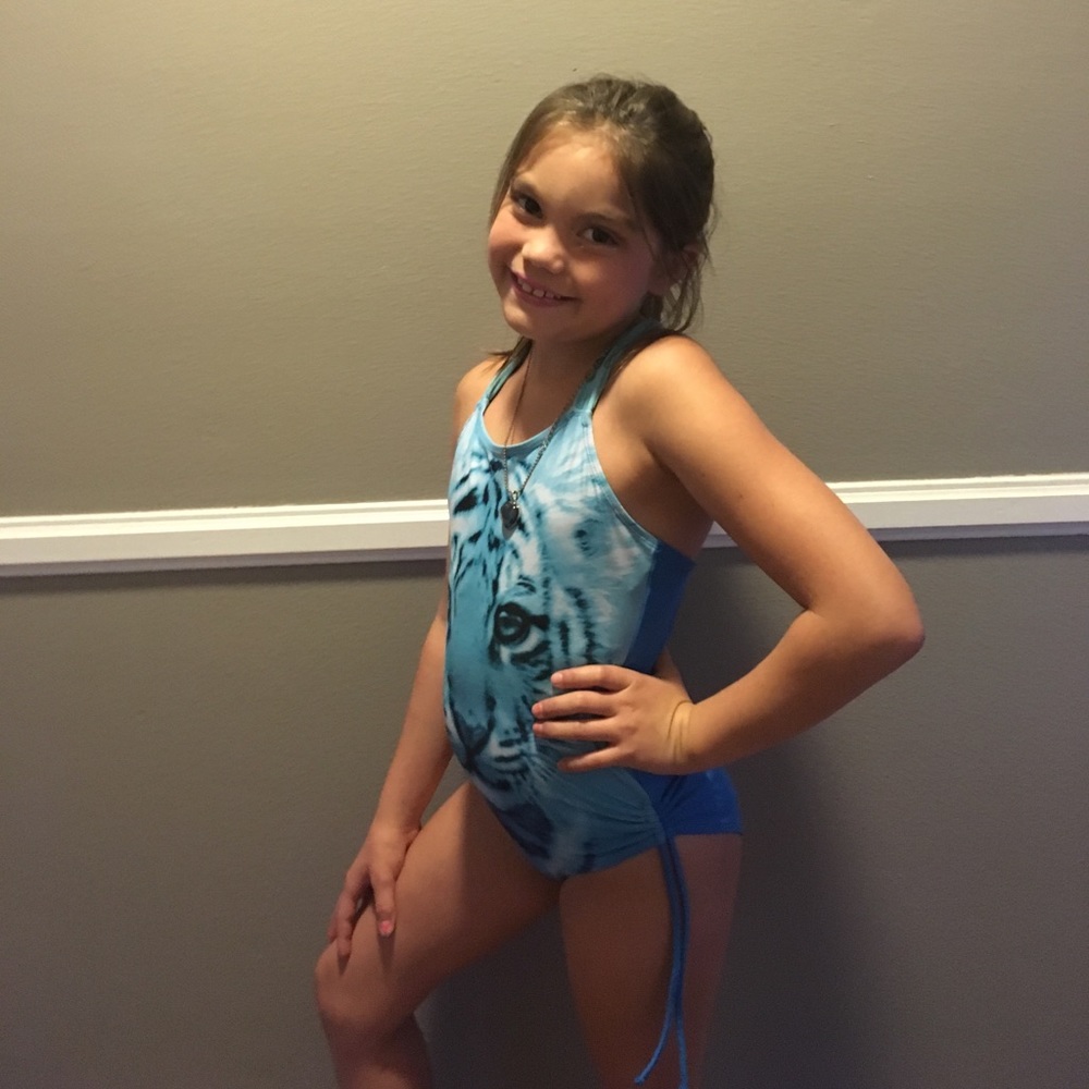Adorable swimsuit and coverup
