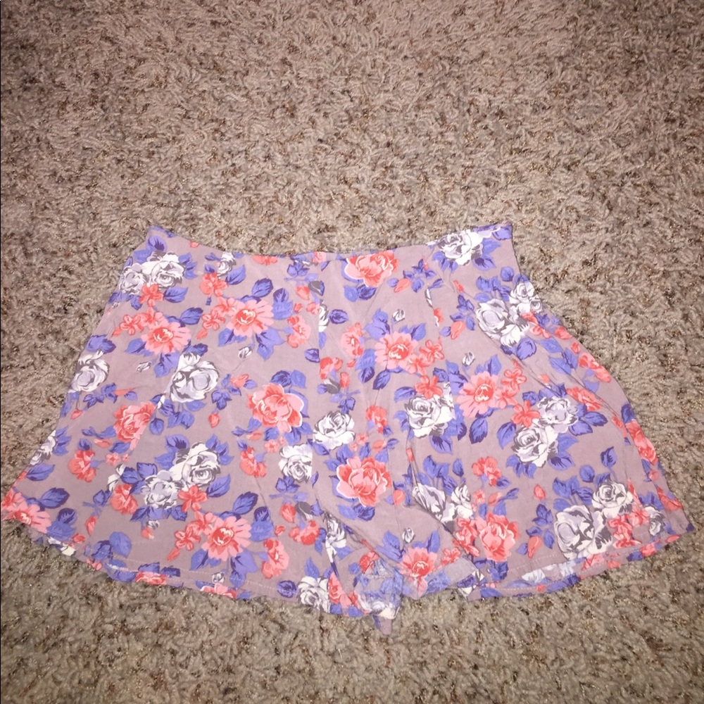 Multicolor Flower Pattern Flowy Shorts