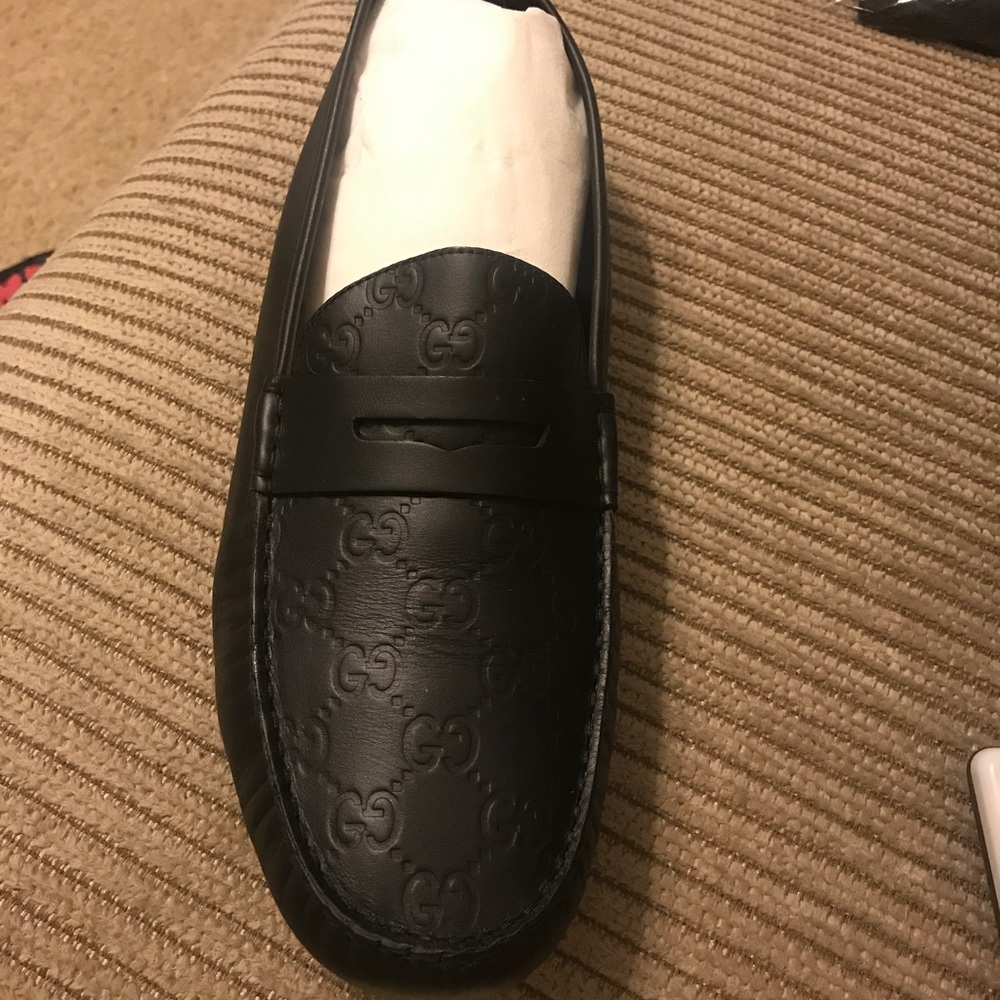 Men's Gucci loafers