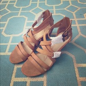 American Rag Cie wedge flat sandals NWT size 7.5