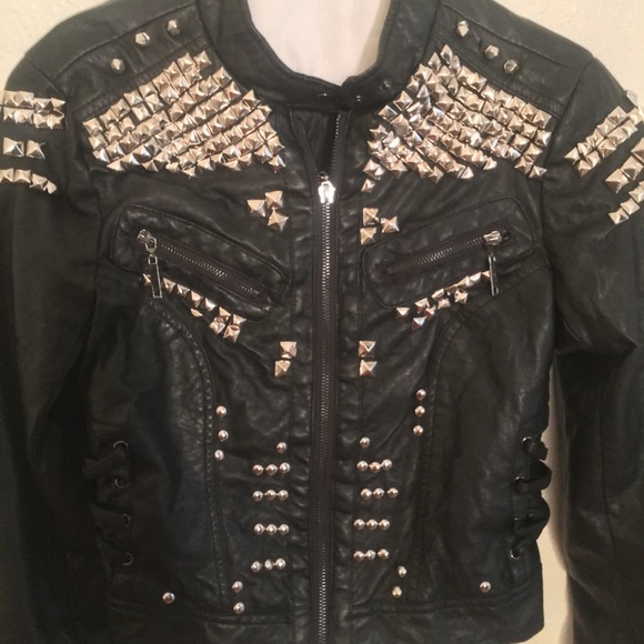 Britney Spears handmade studded faux leather jacket sz small - Picture 3 of 4