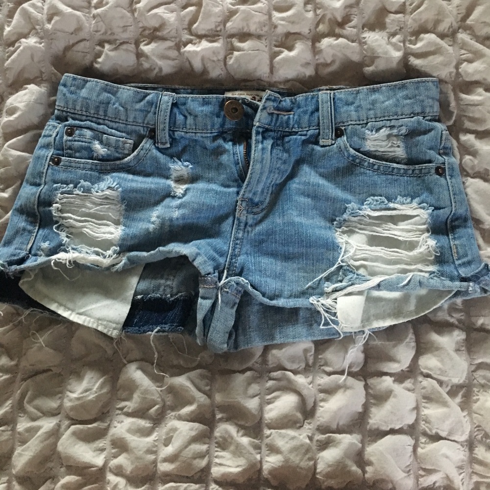 Cute jean shorts. Great condition!