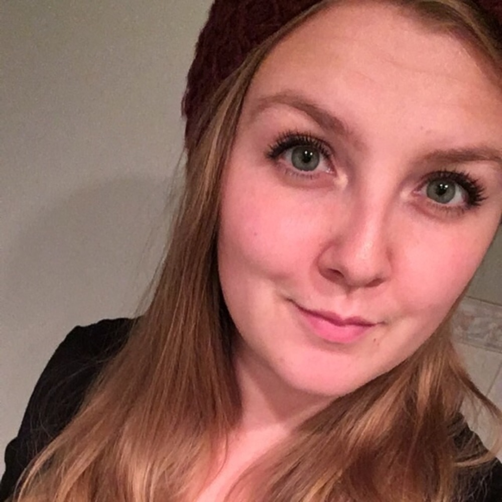 Meet your Posher, Lauren