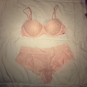 LOW PRICE ‼️ PINK set