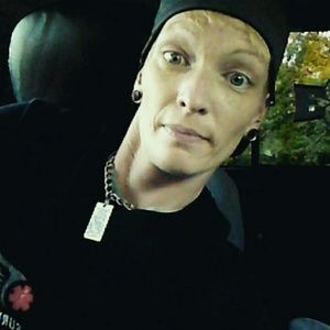 Meet your Posher, Mistie