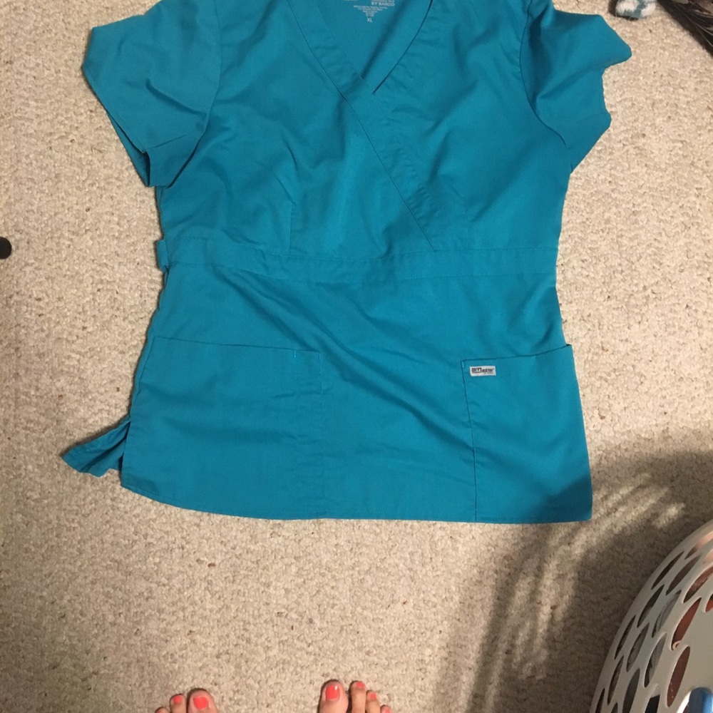 Greys Anatomy scrub top XL