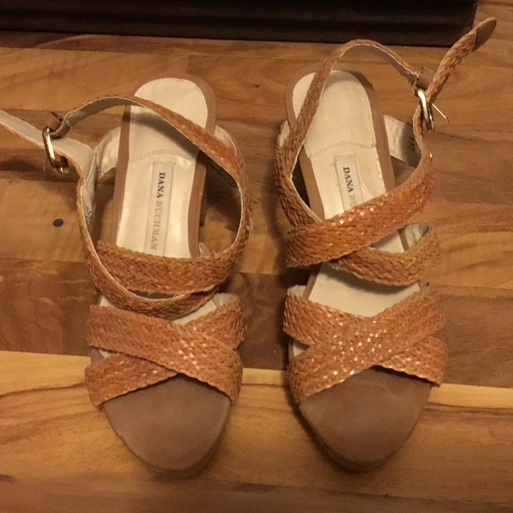 Dana Buchman heels