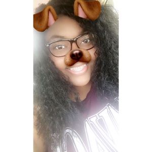 Meet your Posher, Markia