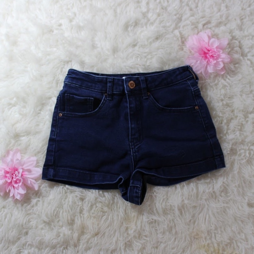 DARK WASH DENIM F21 SHORTS 💙