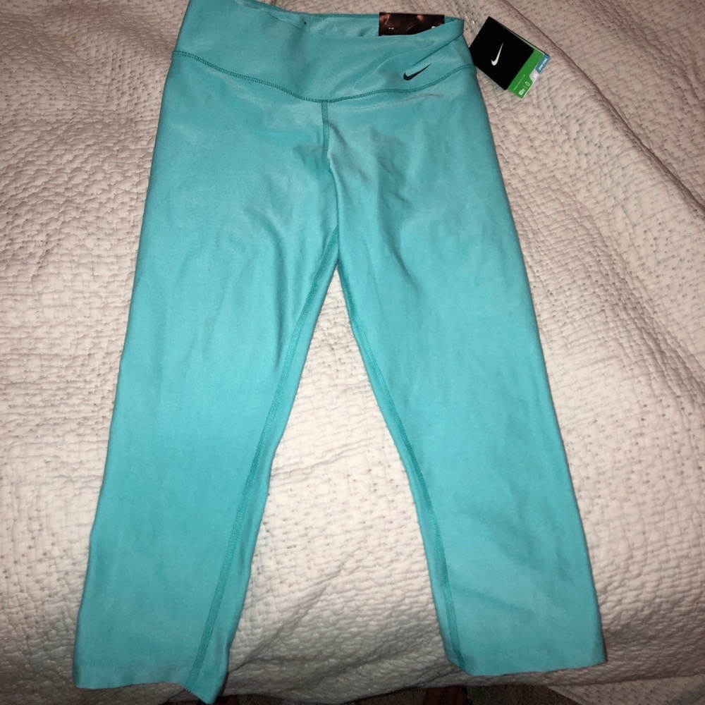 Nike dry fit leggings