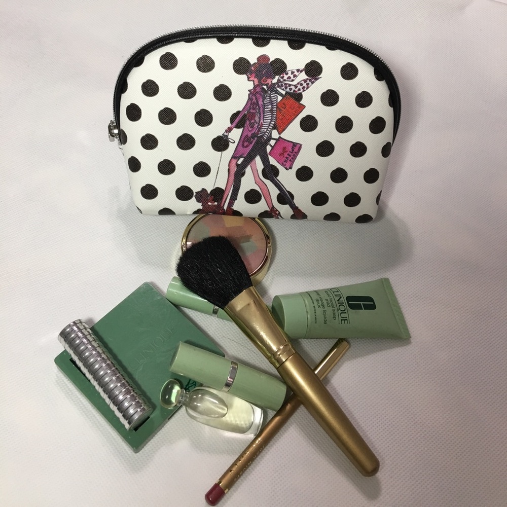 NWOT IZAK Small Dome Cosmetic Bag - Paris