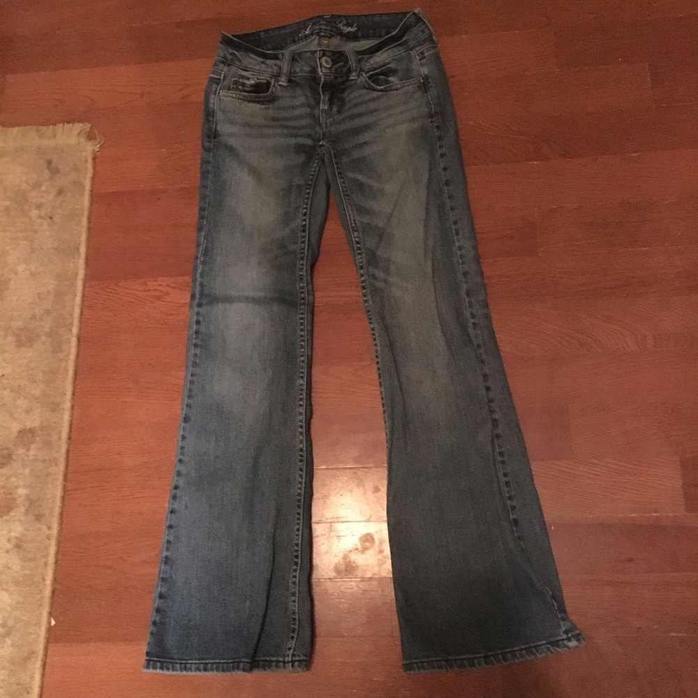 American Eagle Flared Jean (00S)