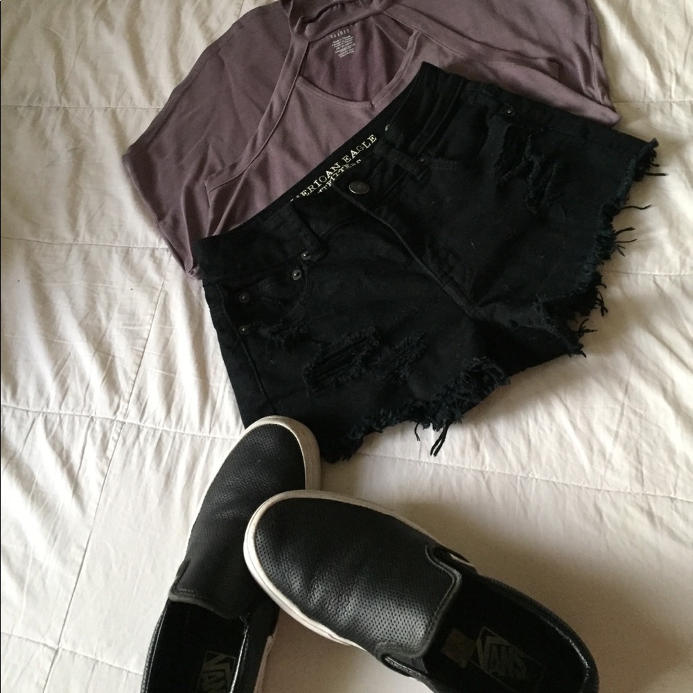 American eagle black festival shorts