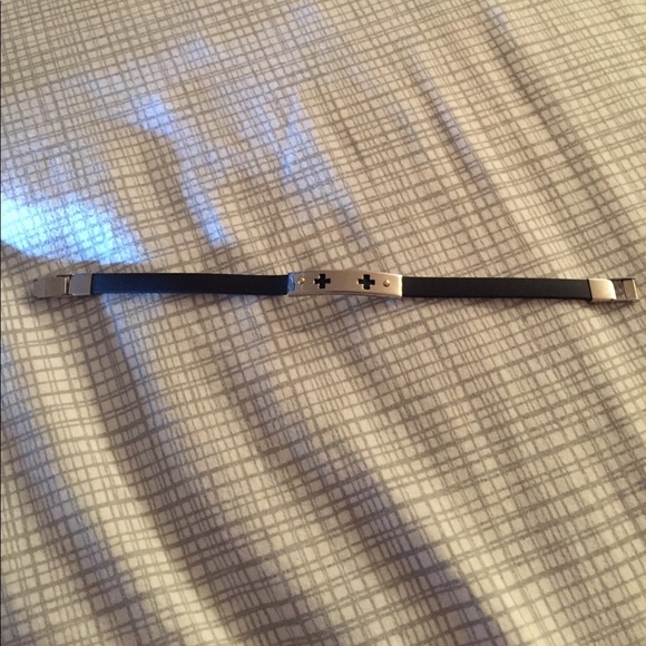 Black and Silver Bracelet - Picture 1 of 2