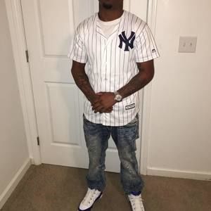 Meet your Posher, Eddy