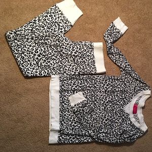 Victoria secret pajama set