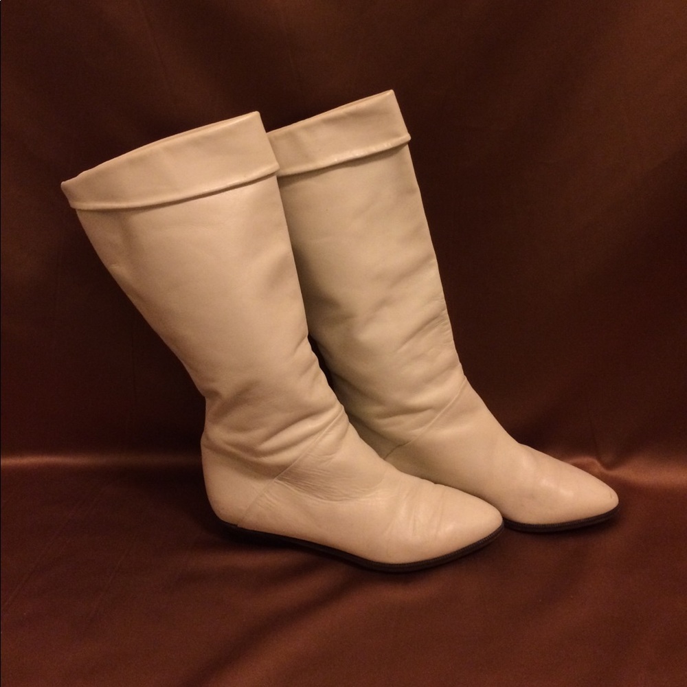 ITALIAN Made White Winter boots, leather Size 8