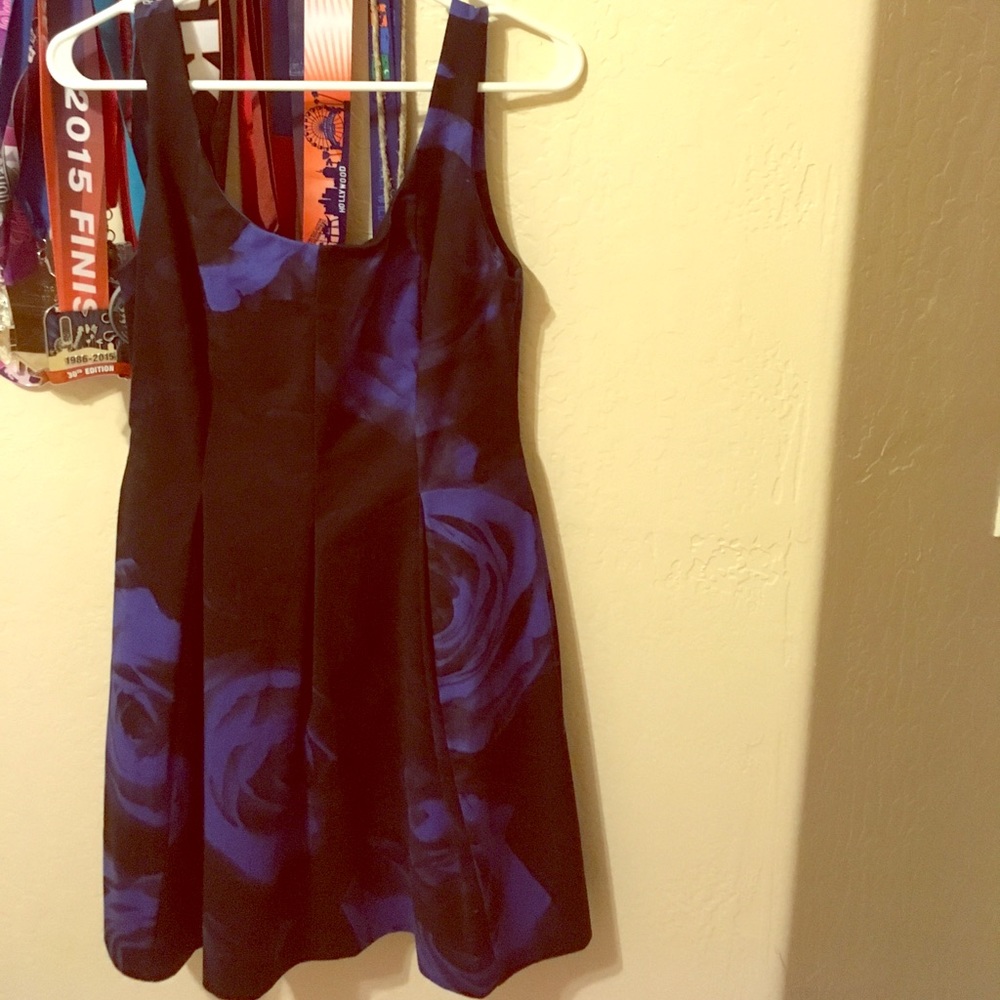 Gap dress black with blue roses gorgeous nwt