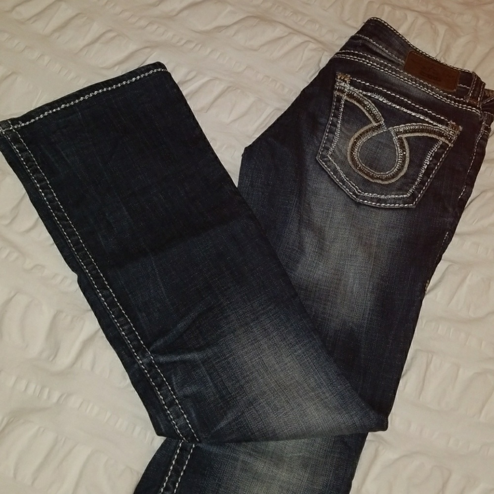 Jeans - Picture 2 of 3