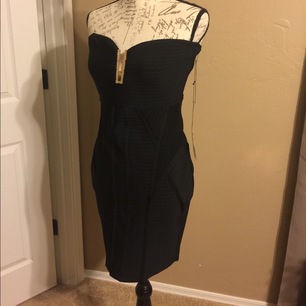 Black Body Con Dress!