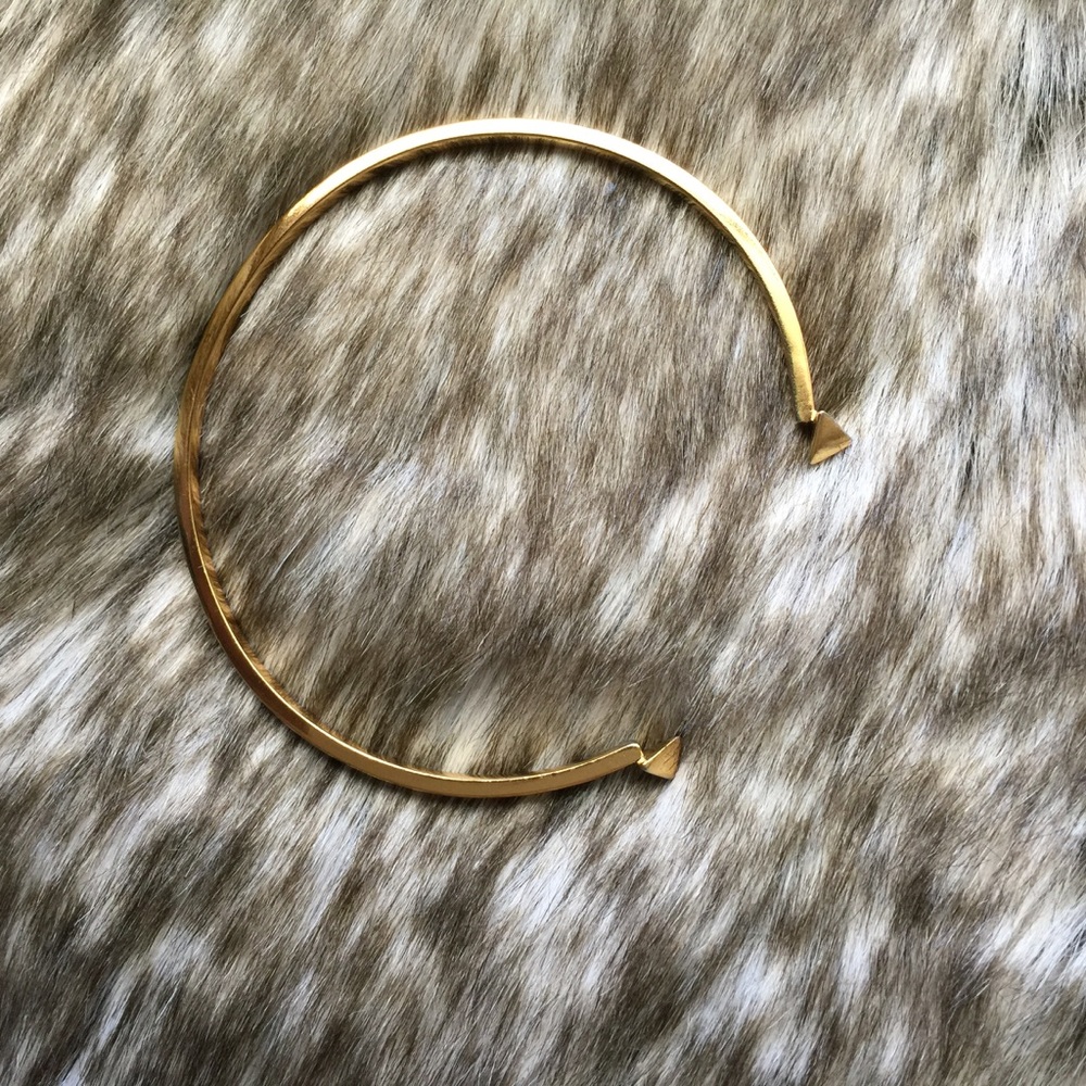 Dainty triangle bangle